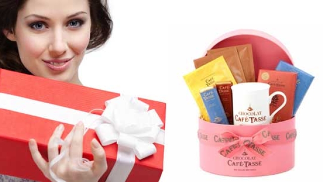 The Ultimate Guide to Creating the Perfect Gift Hamper