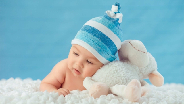 Capturing Innocence: A Guide to Stunning Newborn Photography