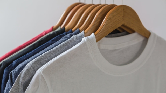 Style Essentials: Mastering Your Wardrobe with T-Shirts, Hoodies, and Beyond!