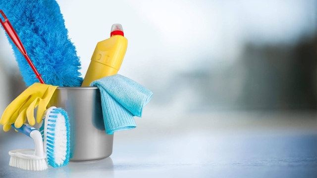Dirty Dozen: Common Culprits of Exterior Grime