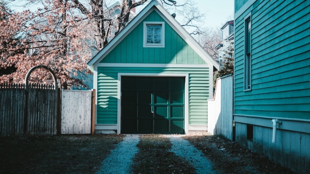 Understanding Garage Door Services know that